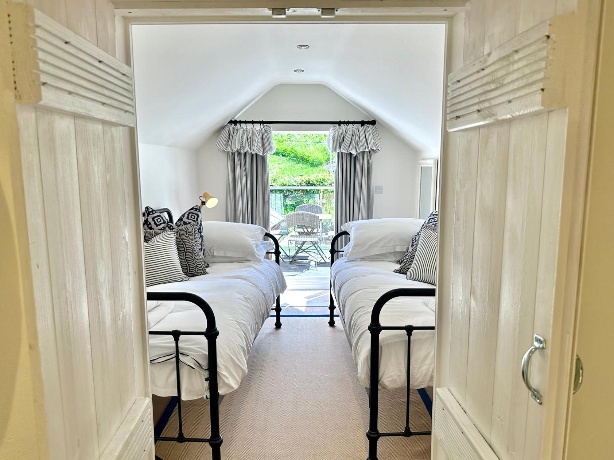 Laurel Cottage แซนด์เซนด์ ภายนอก รูปภาพ
